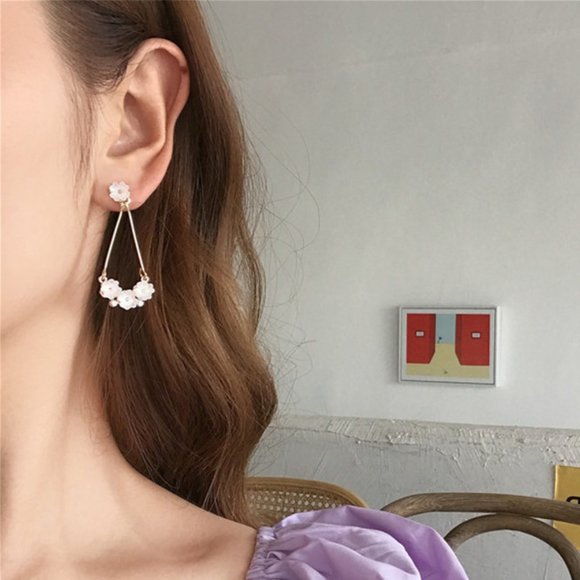 ♠️ NEW Pendant Floral Earrings - Picture 3 of 6